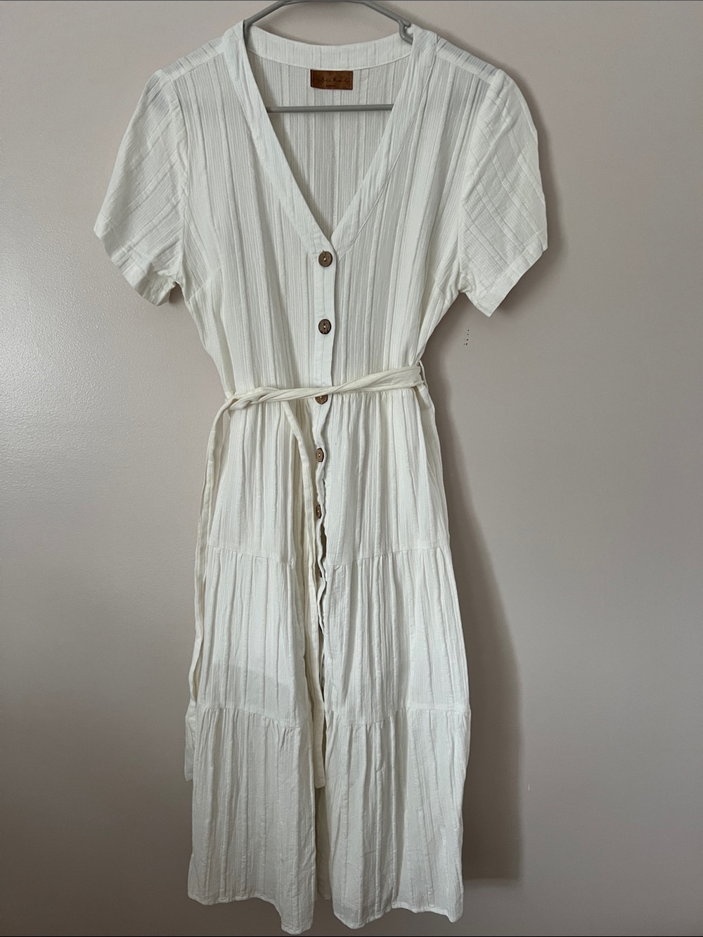 V-Neck White Button-Front Midi Dress with Tie Waist